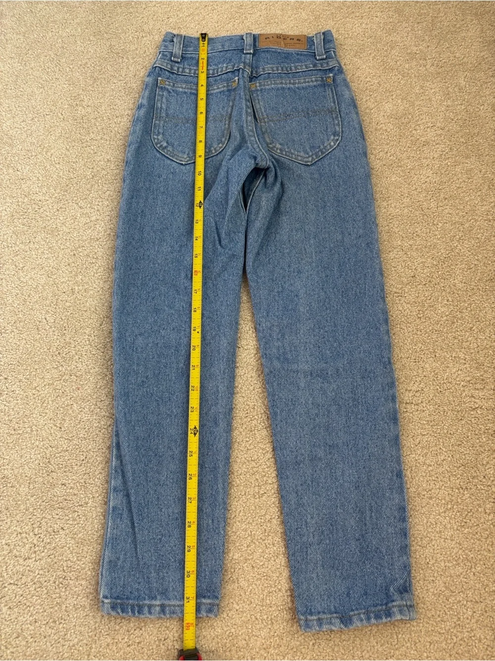 Vintage youth Lee Riders high-waisted medium-wash denim jeans size 8 Slim